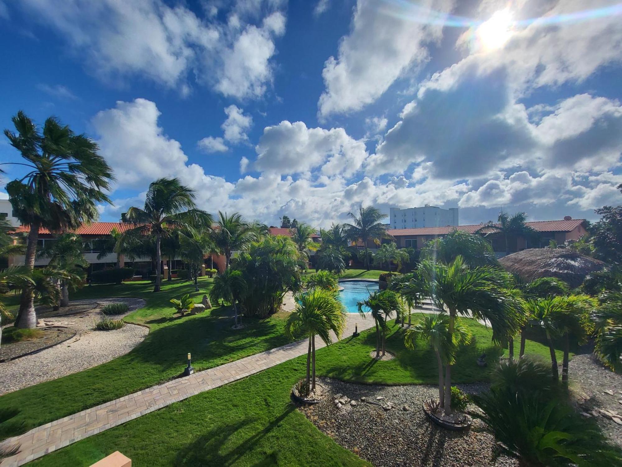 Eagle Beach Luxury House, Walking Distance To The Beach Palm Beach Exteriér fotografie