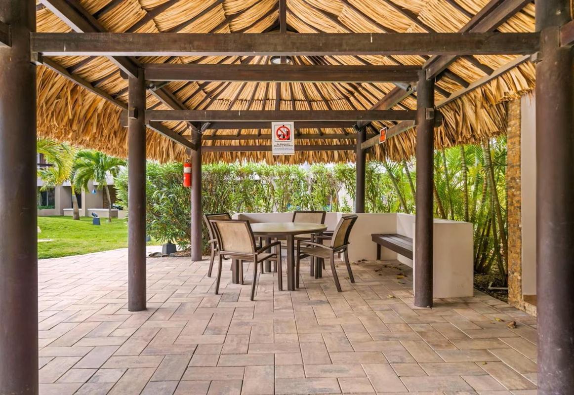 Eagle Beach Luxury House, Walking Distance To The Beach Palm Beach Exteriér fotografie