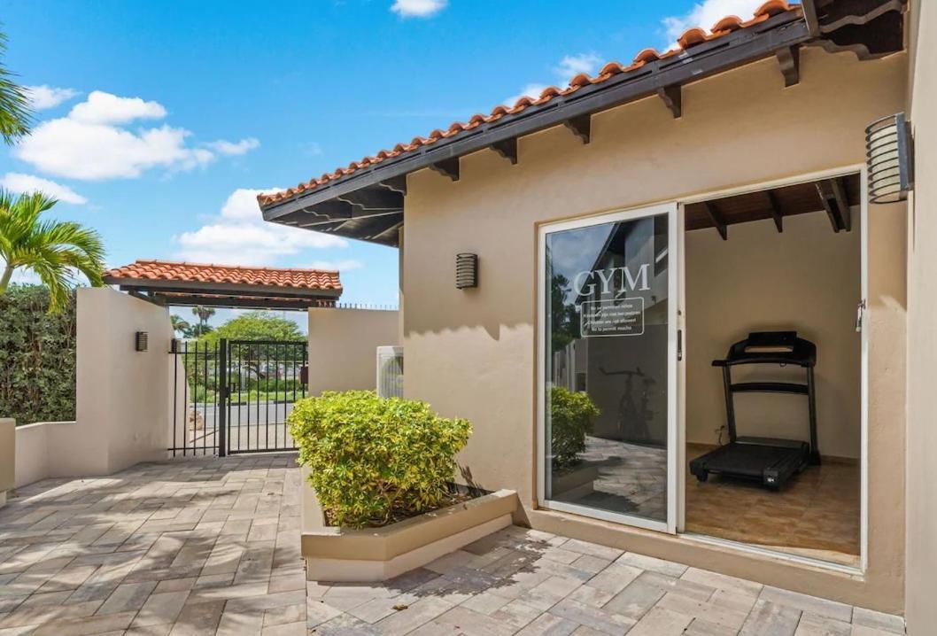 Eagle Beach Luxury House, Walking Distance To The Beach Palm Beach Exteriér fotografie
